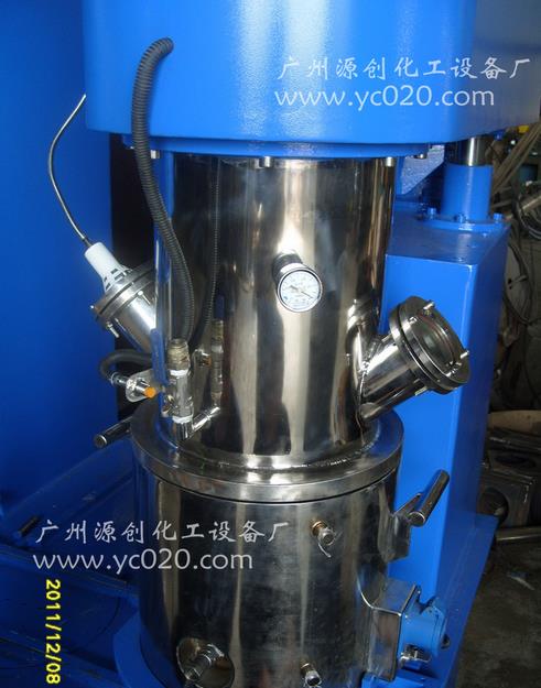 電動真空攪拌機(jī) 電動真空攪拌機(jī)